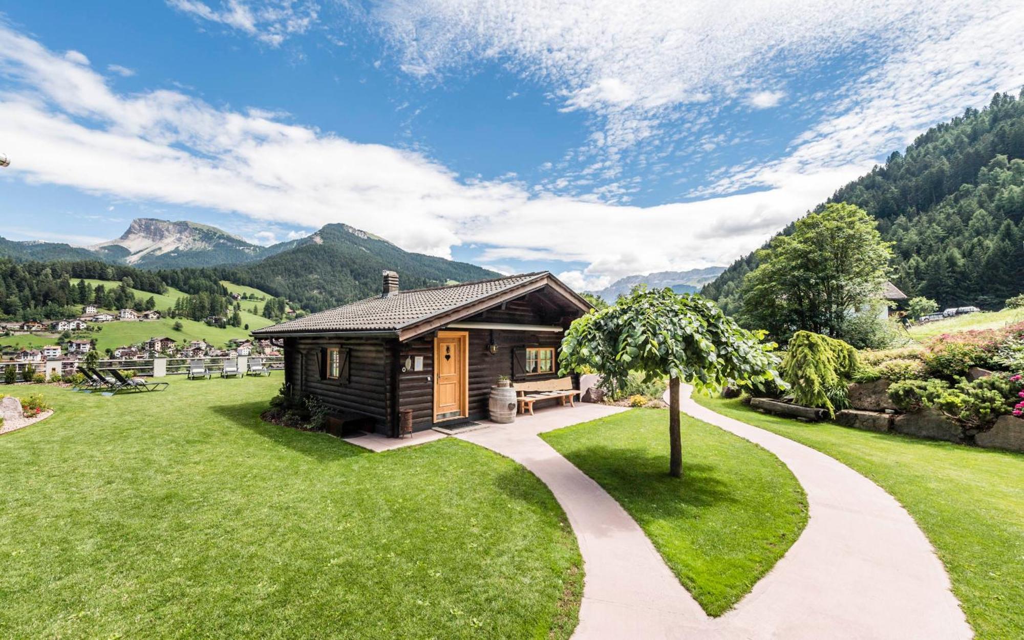 Rainell Dolomites Retreat Ξενοδοχείο Ορτιζέι Δωμάτιο φωτογραφία