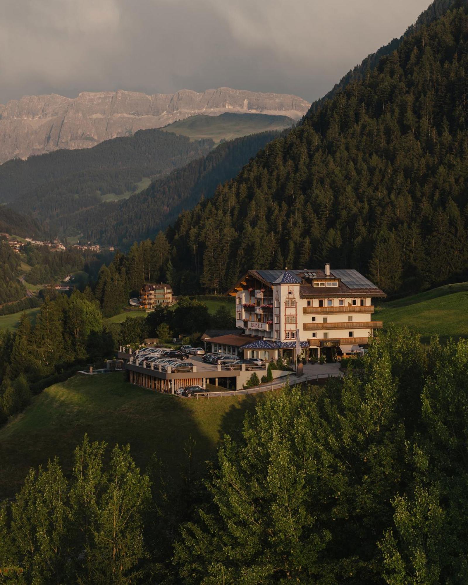 Rainell Dolomites Retreat Ξενοδοχείο Ορτιζέι Εξωτερικό φωτογραφία