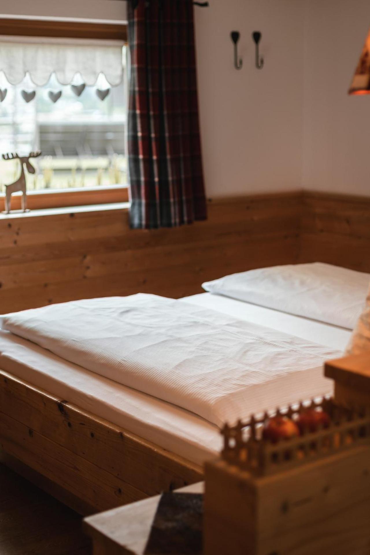 Rainell Dolomites Retreat Ξενοδοχείο Ορτιζέι Δωμάτιο φωτογραφία